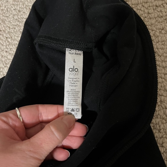 Alo size Large leggings - Picture 2 of 4